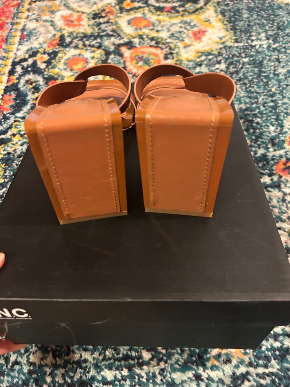 New York & Company Tan Crisscross Leather Square-Toe Mule Heels. NWOB - Picture 6 of 6
